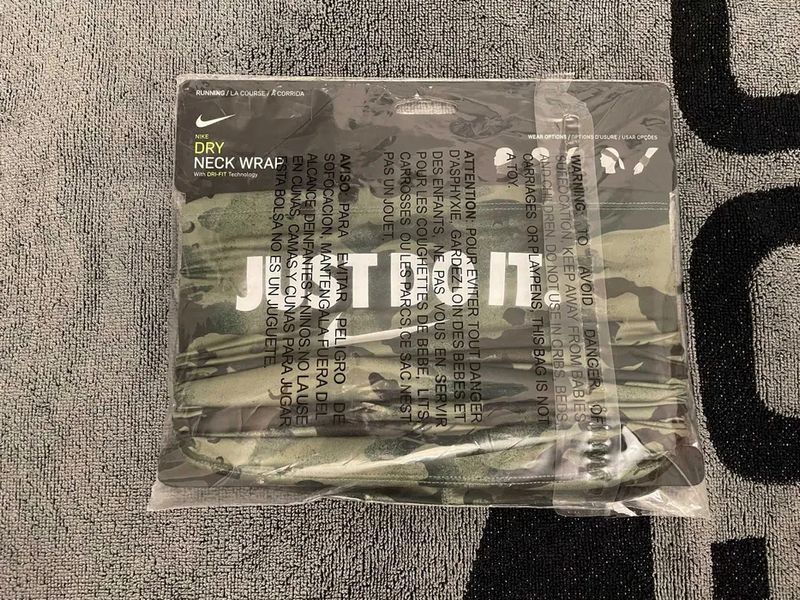 Бафф бандана Nike Running Wrap with Dri-Fit Technology Оліва 00899 фото