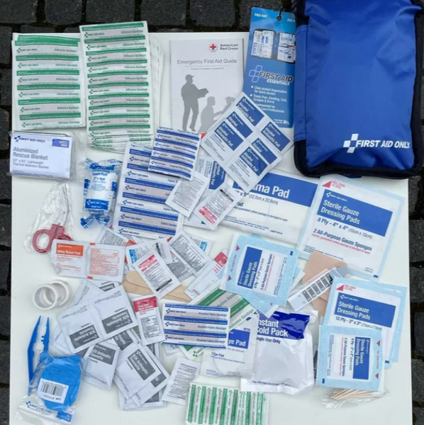 Універсальна Аптечка First Aid Only 298 предметів 0006 фото