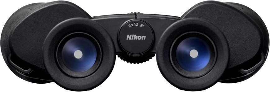 Бинокль Nikon Action  8x42   Бинокль Nikon Action  8x42   фото