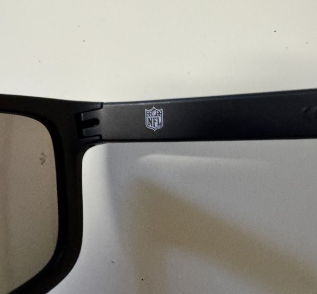 Окуляри сонцезахисні Oakley Holbrook Indianapolis Colts, чорні з лінзами Prizm Sapphire Blue 00098-3 фото