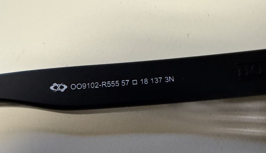 Окуляри сонцезахисні Oakley Holbrook Indianapolis Colts, чорні з лінзами Prizm Sapphire Blue 00098-3 фото