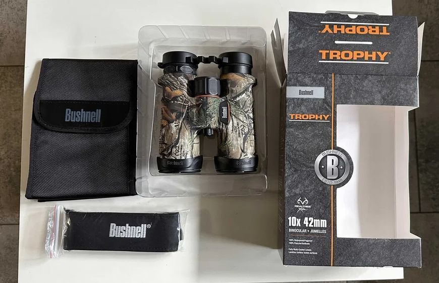 Бінокль Bushnell Trophy 10x42mm Binocular Камуфляж 00165 фото