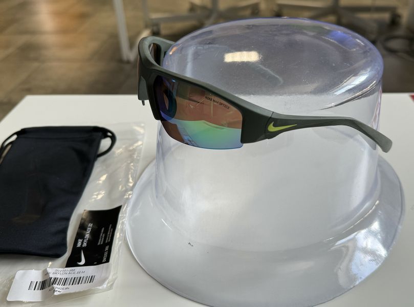 Окуляри Nike Skylon Ace 22 Sunglasses Зелені 001001 фото