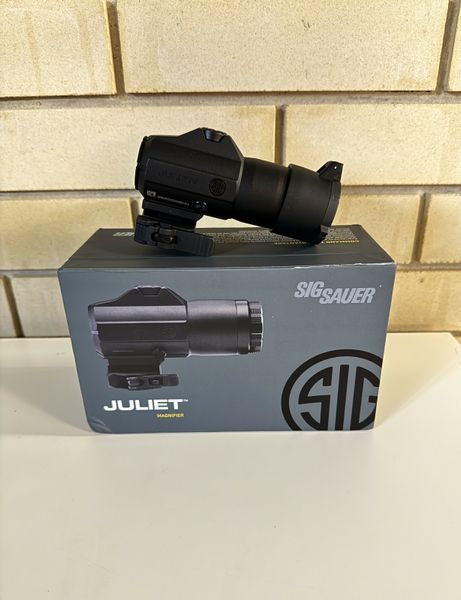 Магнифер Увеличитель Sig Sauer  JULIET4 4-х кратный 011124-8-2 фото